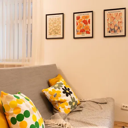 Cozy X Free Parking Self Check In 24-7 By H&h Apartment