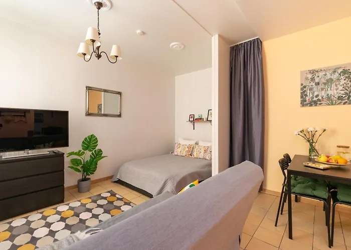 Cozy X Free Parking Self Check In 24-7 By H&h Apartment *